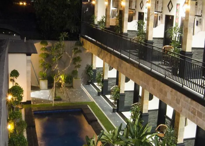 Hotel Super Oyo 3904 Kiki Bali 2*